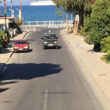 Atlantis Court In Makenzy *