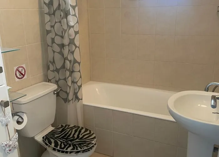 Appartamento Atlantis Court In Makenzy Larnaca